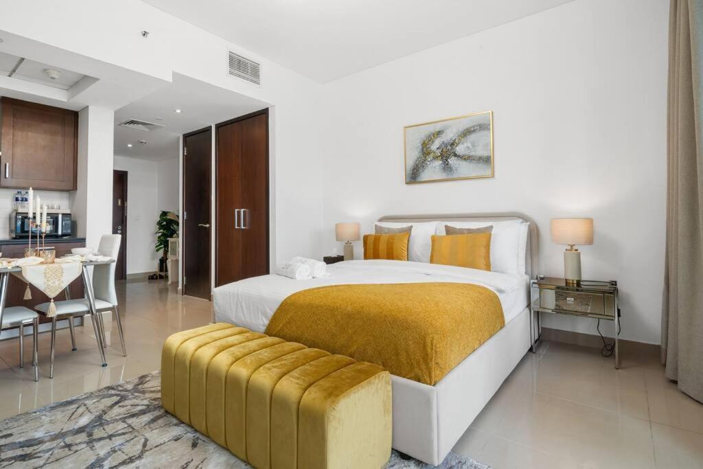 Apartment Homes Near Burj Khalifa And Mall Dubai