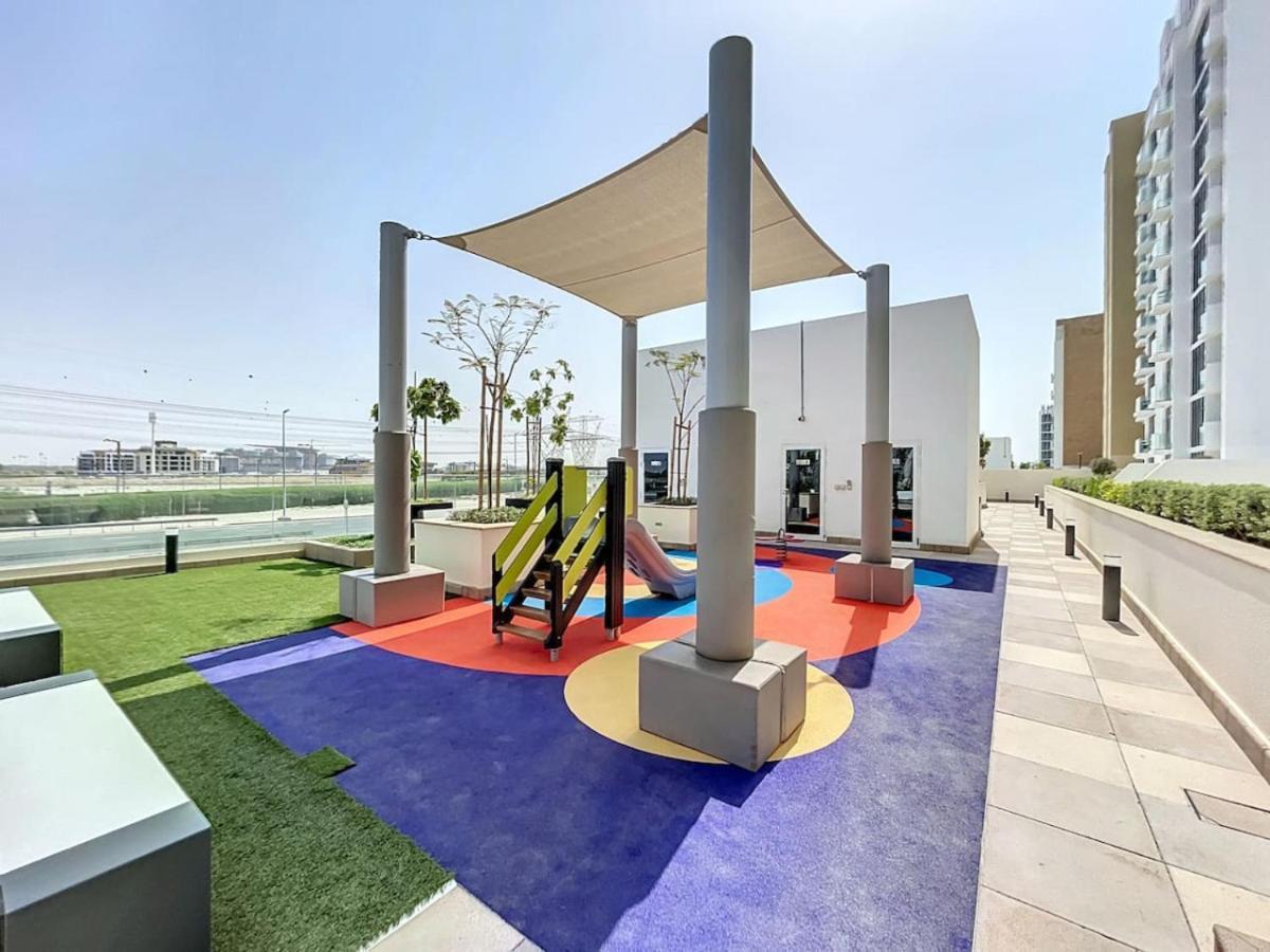 Azizi Riviera 30 - Bright Apartment *