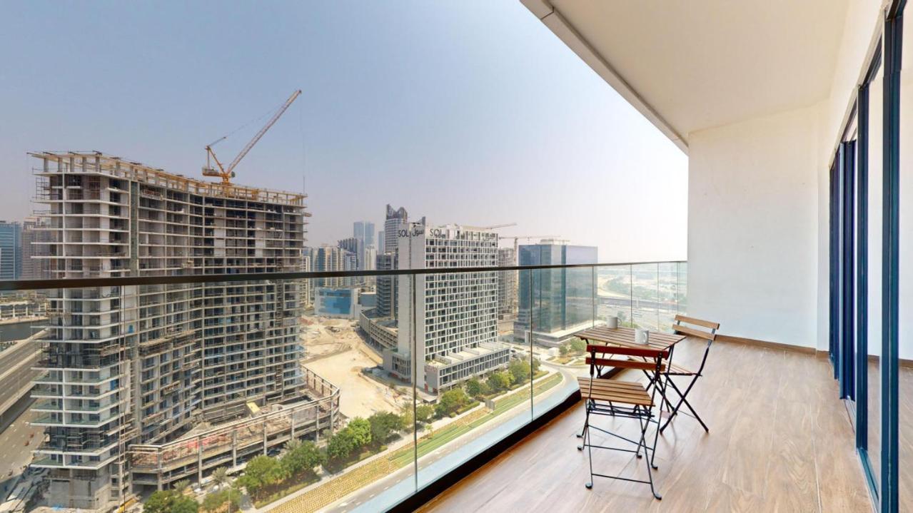 Apartment Sol Bay - One Bed With Distant Burj Khalifa View *
