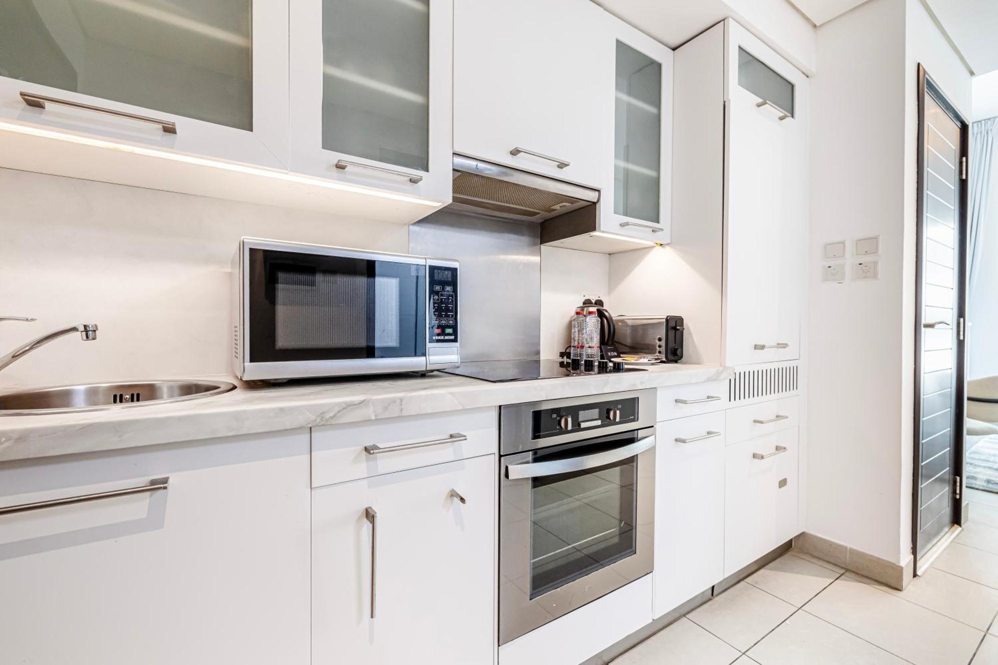 Boulevard Central, View, Downtown Apartment