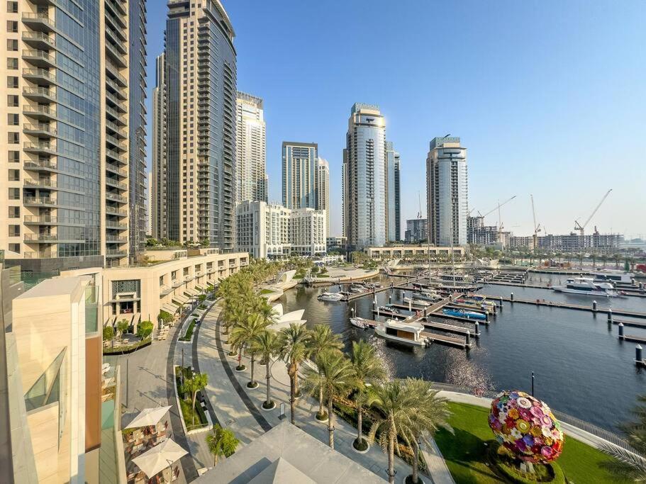 First Class 2br Glamour Retreat Apartment Dubai