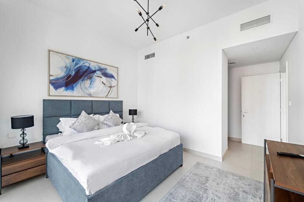 Apartment First Class 2br Glamour Retreat *