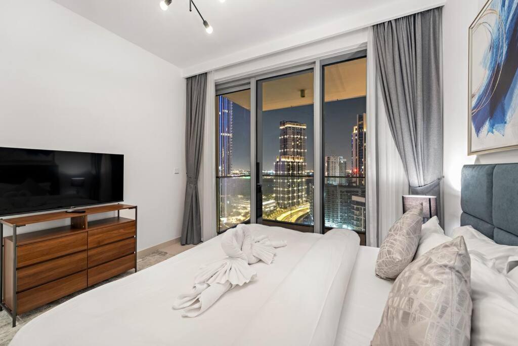 Apartment First Class 2br Glamour Retreat *