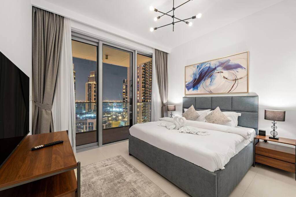 First Class 2br Glamour Retreat Dubai