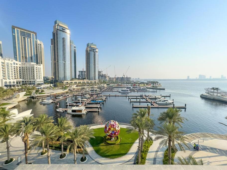 First Class 2br Glamour Retreat Dubai