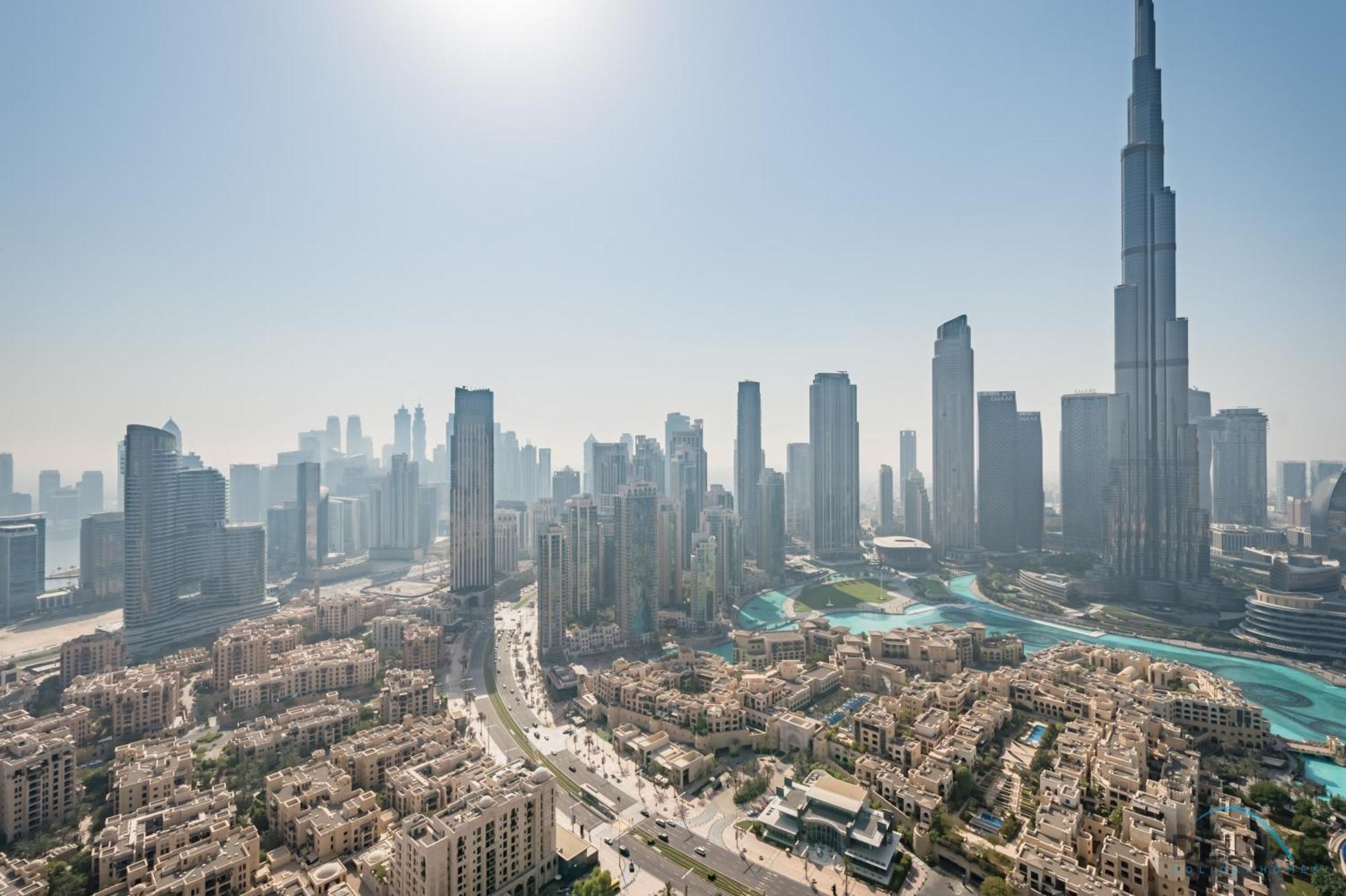 Grand 2br With Burj Khalifa View In Burj Royale, Downtown By Deluxe Homes Apartment