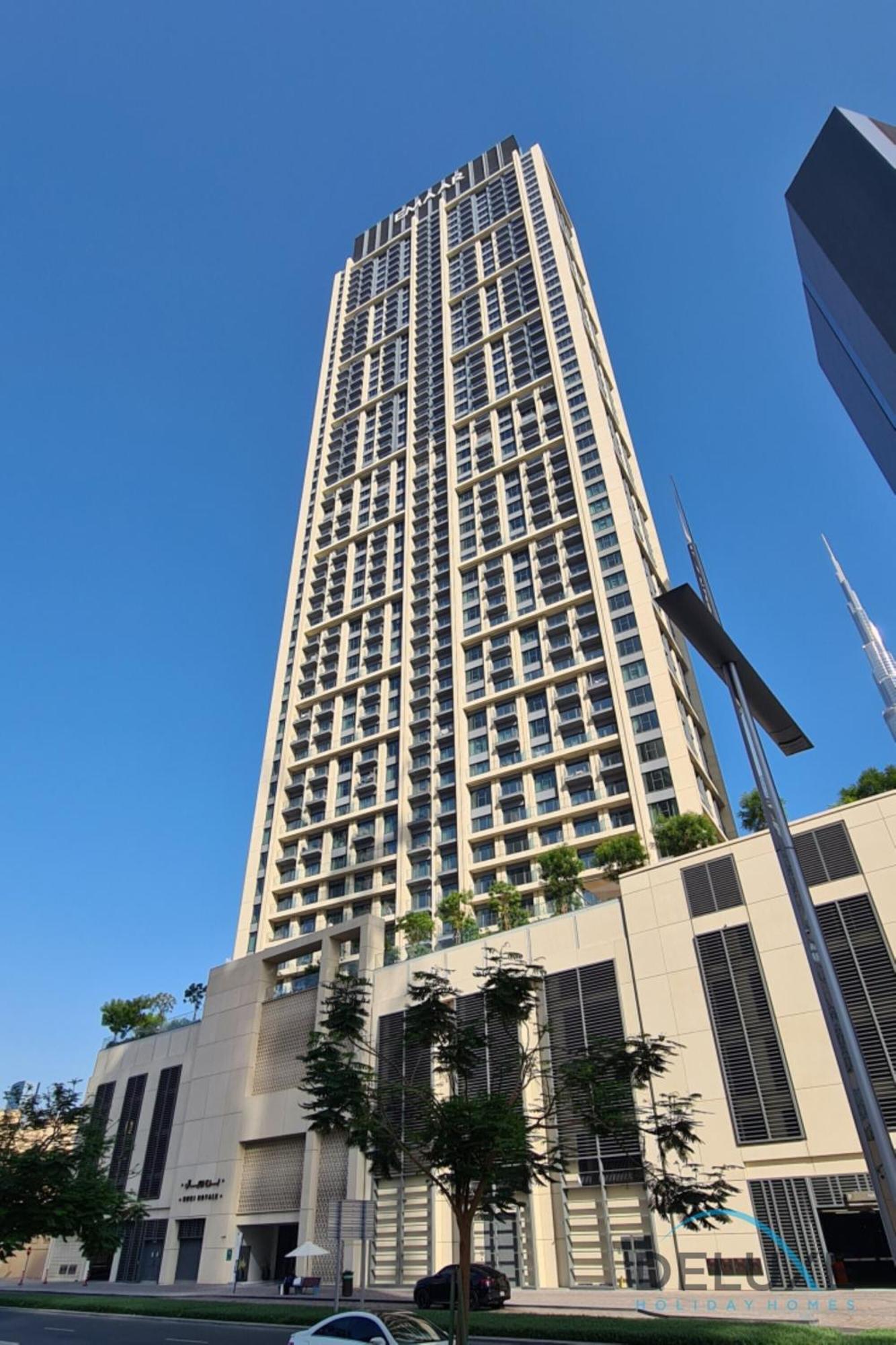 Grand 2br With Burj Khalifa View In Burj Royale, Downtown By Deluxe Homes