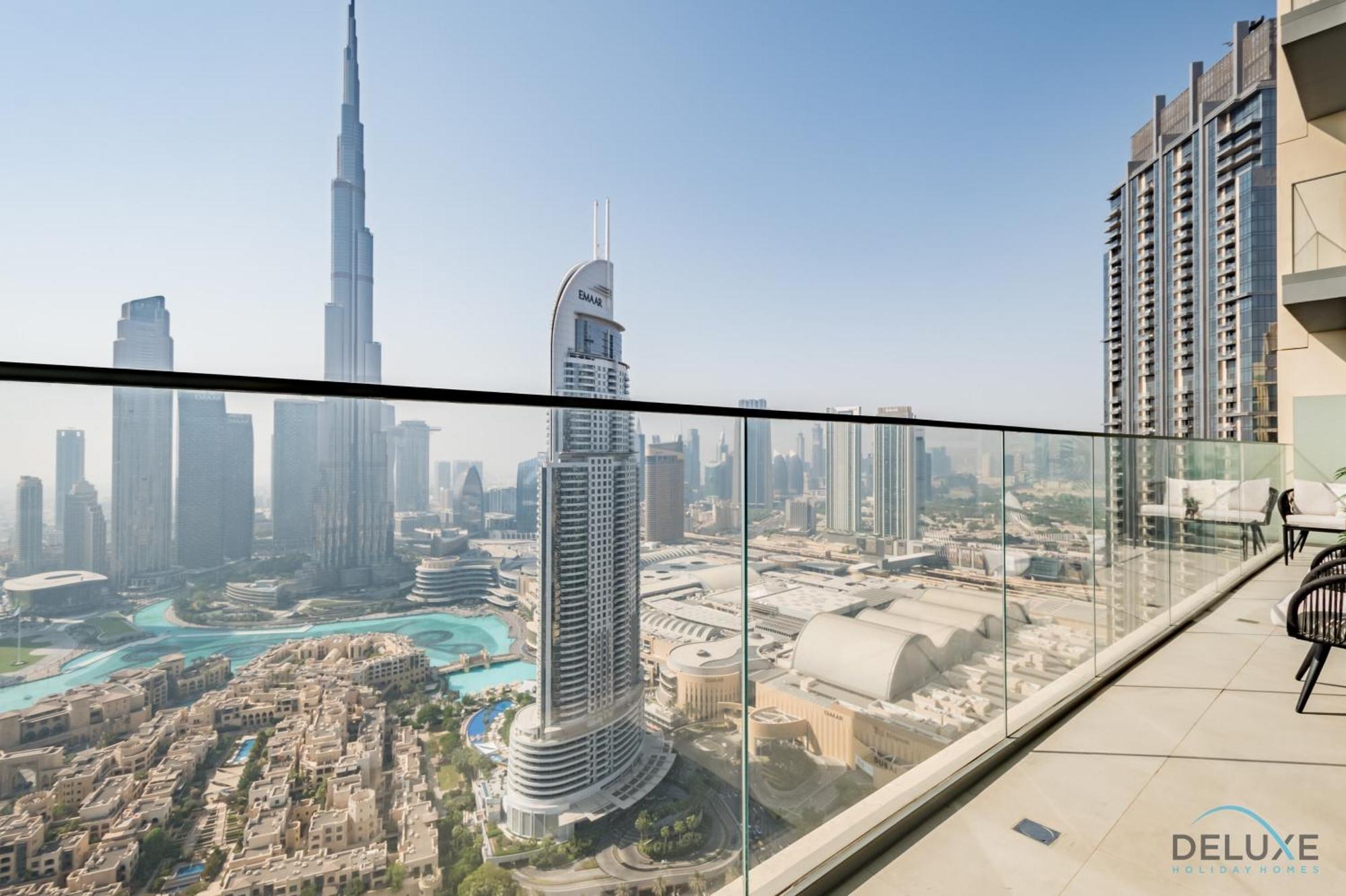 Apartment Grand 2br With Burj Khalifa View In Burj Royale, Downtown By Deluxe Homes Dubai