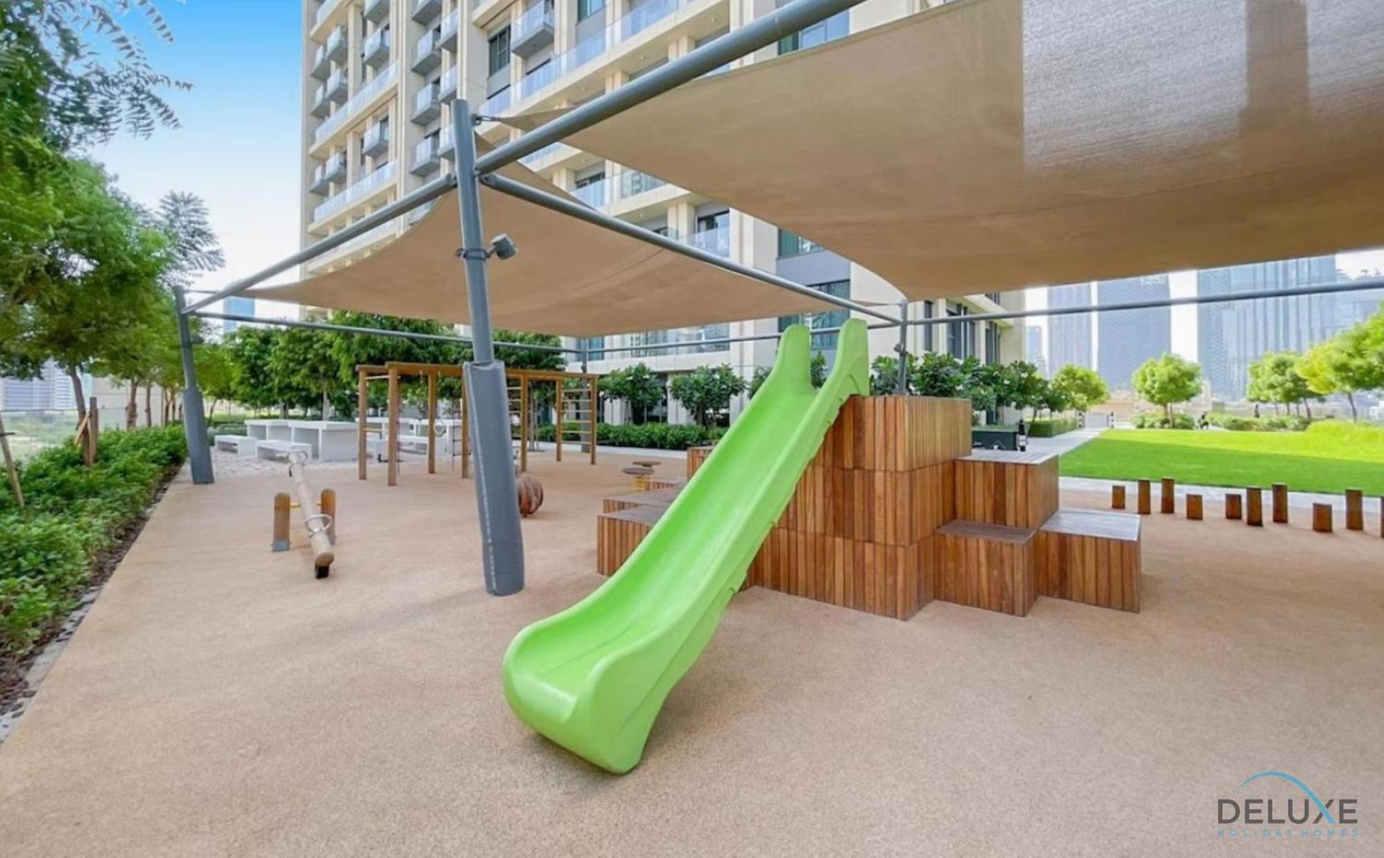 Grand 2br With Burj Khalifa View In Burj Royale, Downtown By Deluxe Homes Apartment