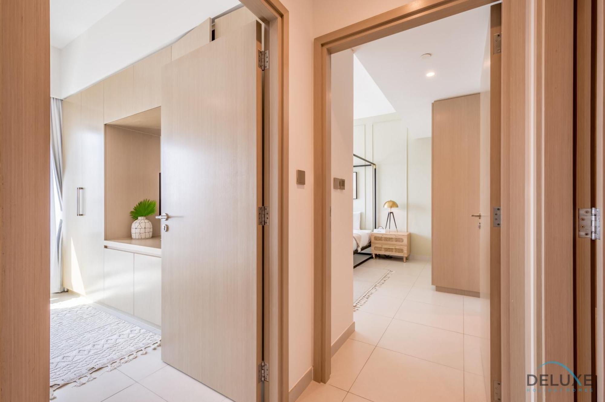 Grand 2br With Burj Khalifa View In Burj Royale, Downtown By Deluxe Homes Apartment Dubai