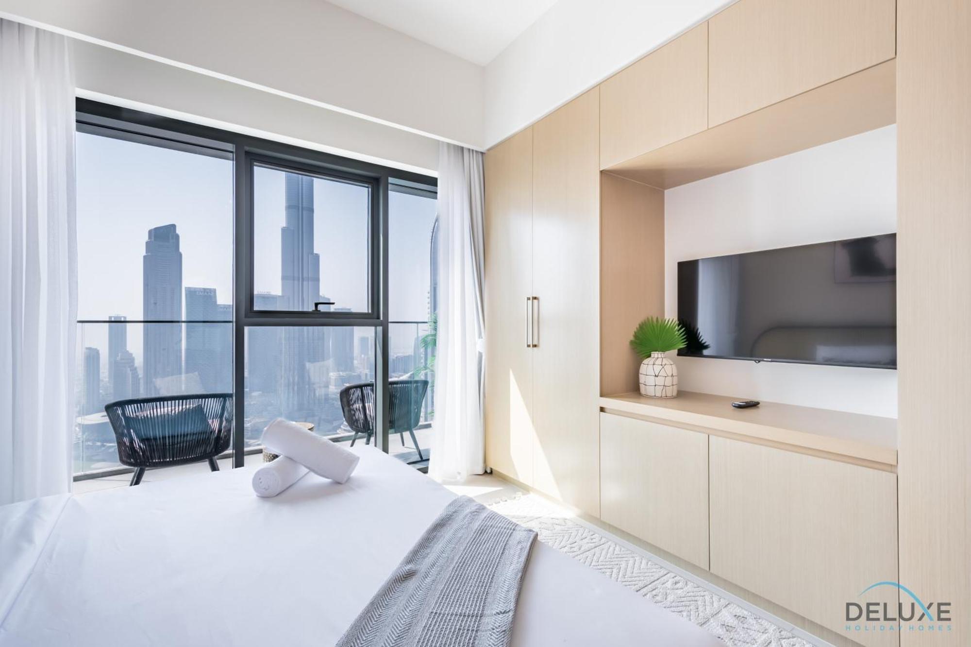Grand 2br With Burj Khalifa View In Burj Royale, Downtown By Deluxe Homes Apartment