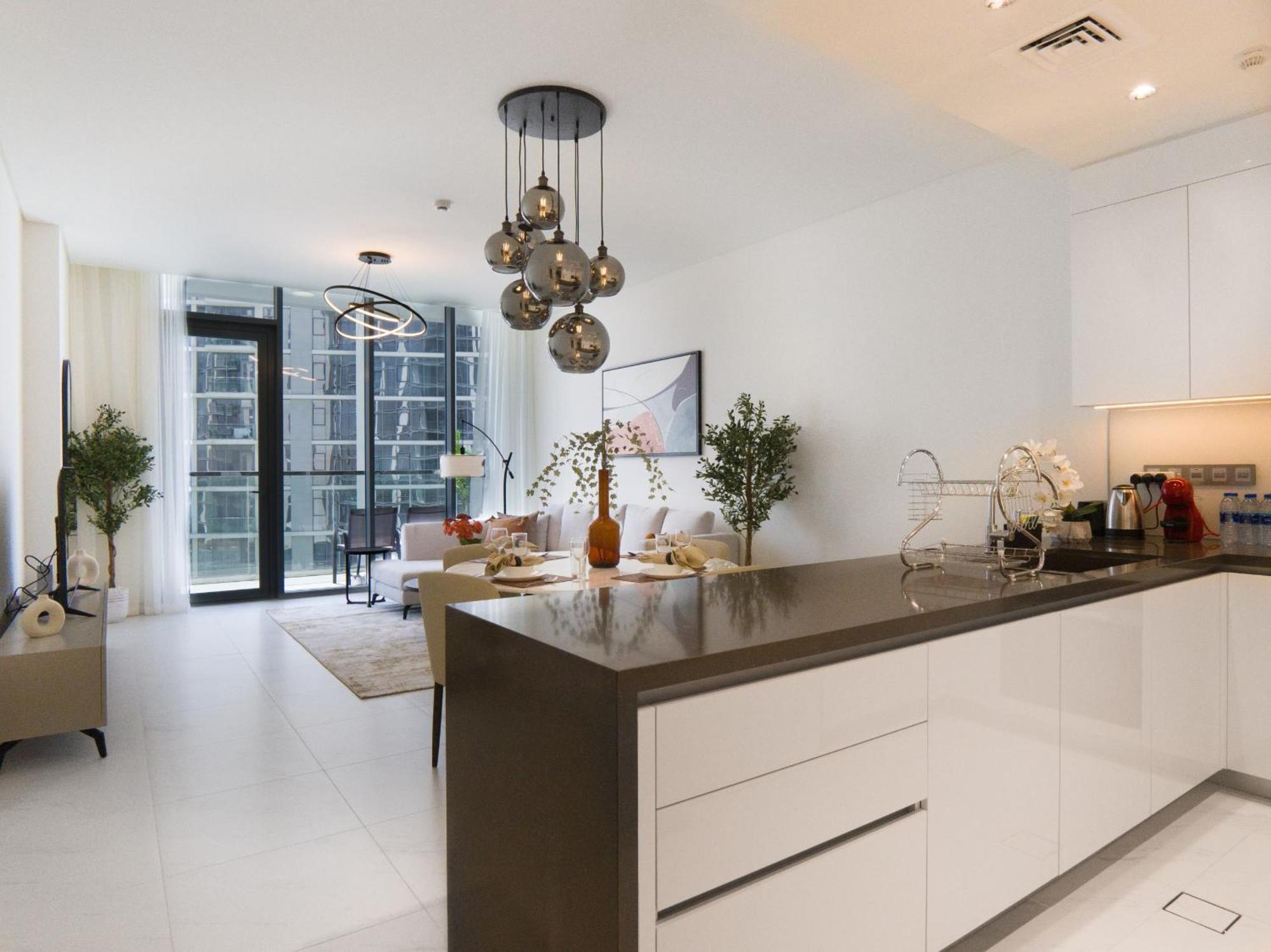 Amazing 2bdr With Lagoon View In District One 13 Al Merkadh *