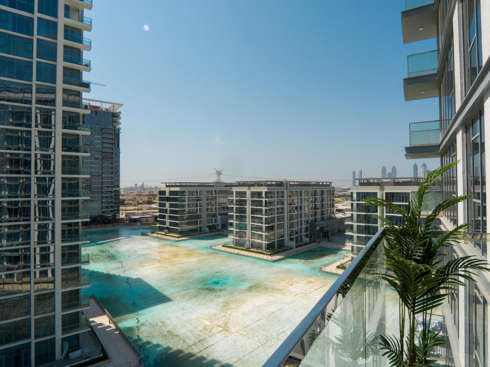 Amazing 2bdr With Lagoon View In District One 13 Al Merkadh Dubai