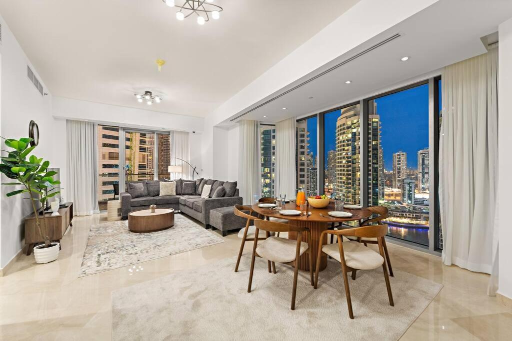 First Class 2br Luxurious Escape Dubai