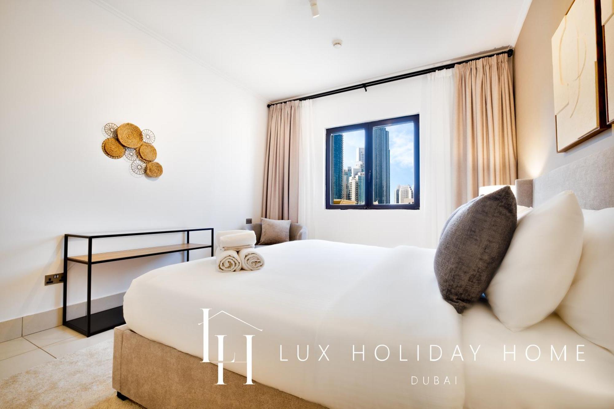 Lux The Reehan Burj Khalifa View Apartment *