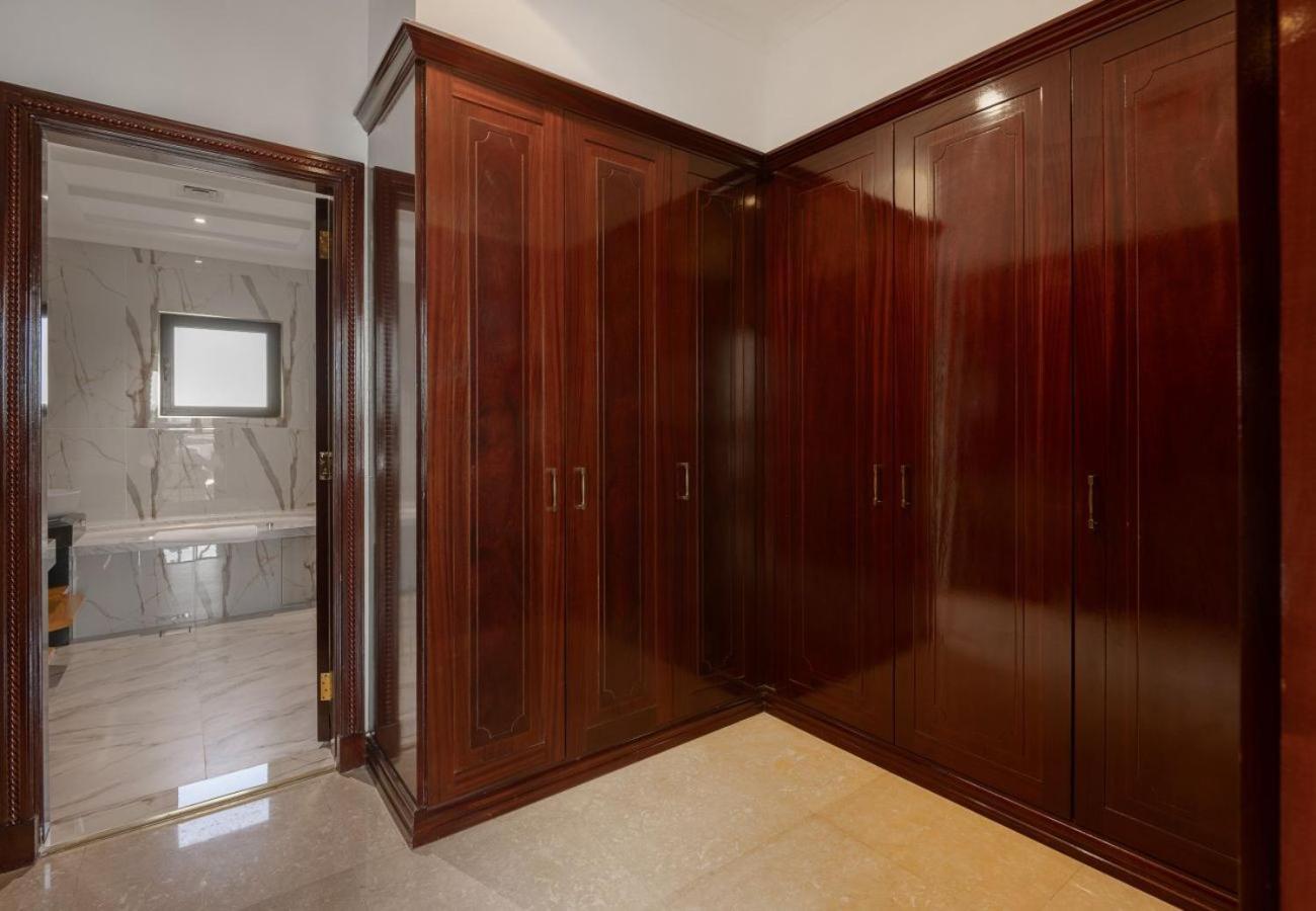 Frond K, Signature Villas, Palm Jumeirah - Mint Villa *