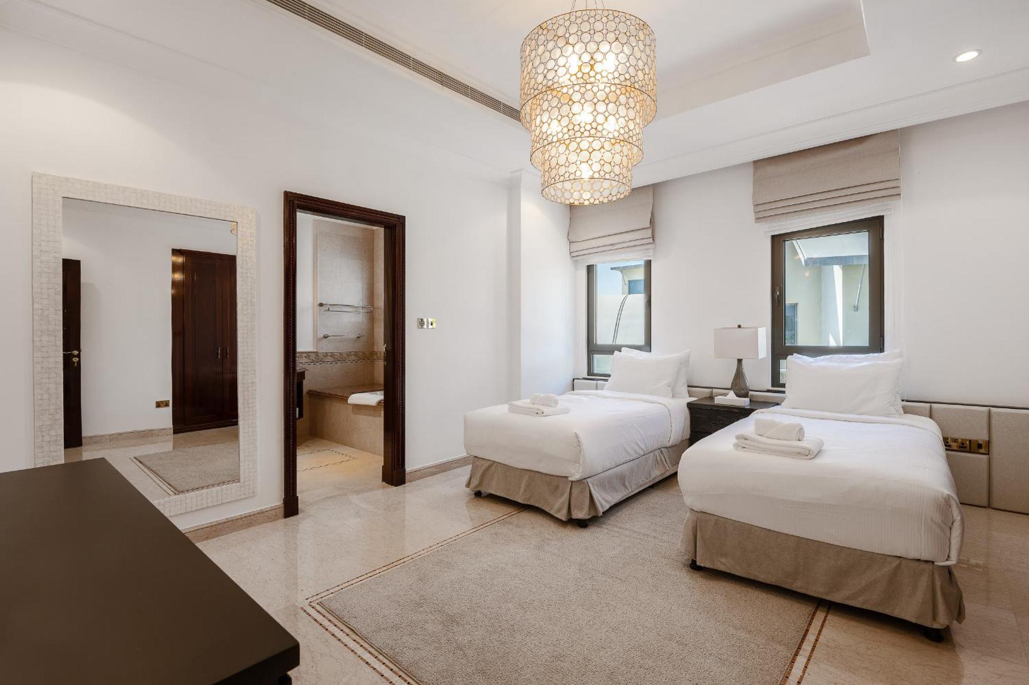 Frond K, Signature Villas, Palm Jumeirah - Mint Villa Dubai