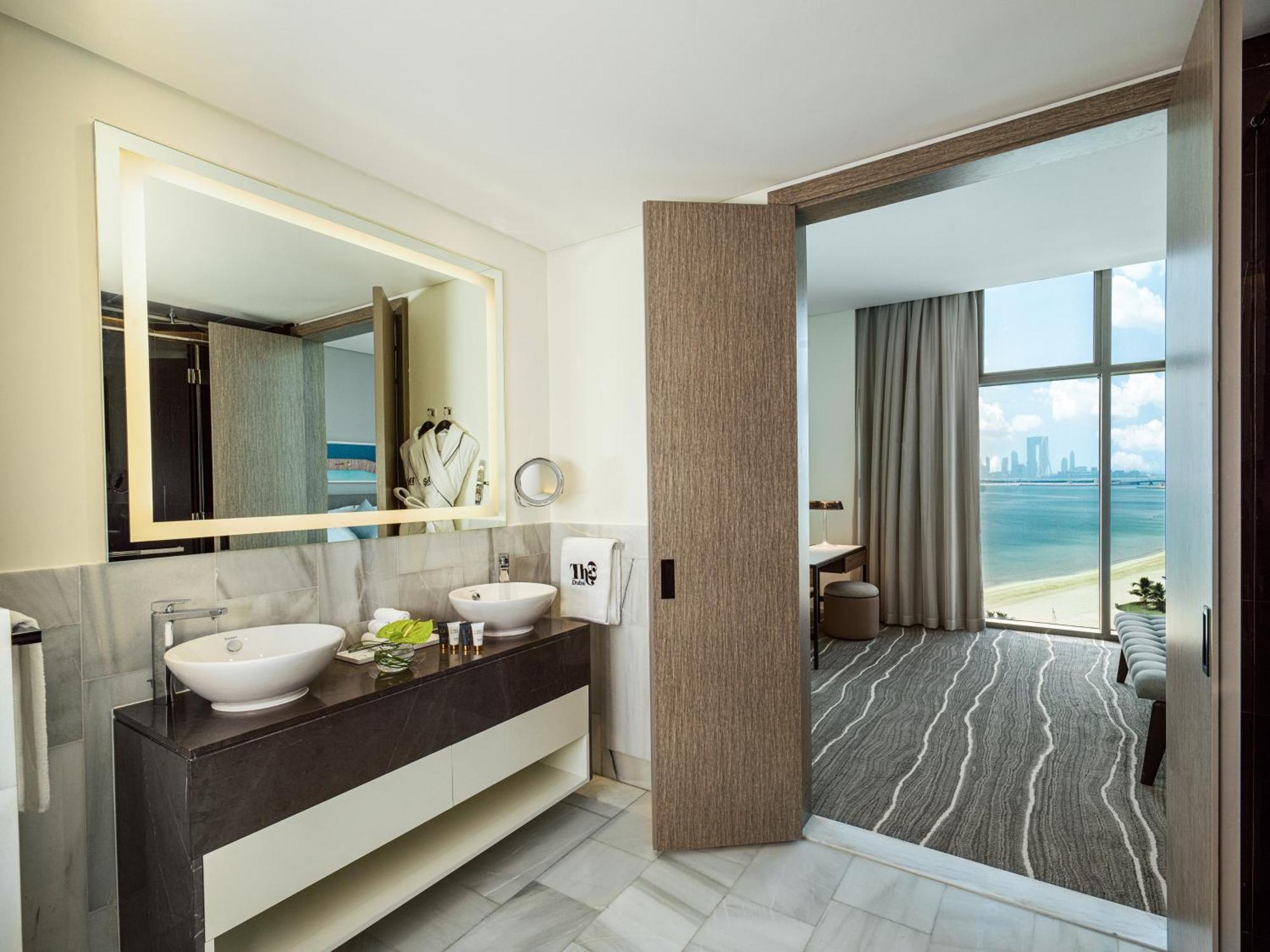 Th8 Palm Resort, Vignette Collection By Ihg Resort 5*