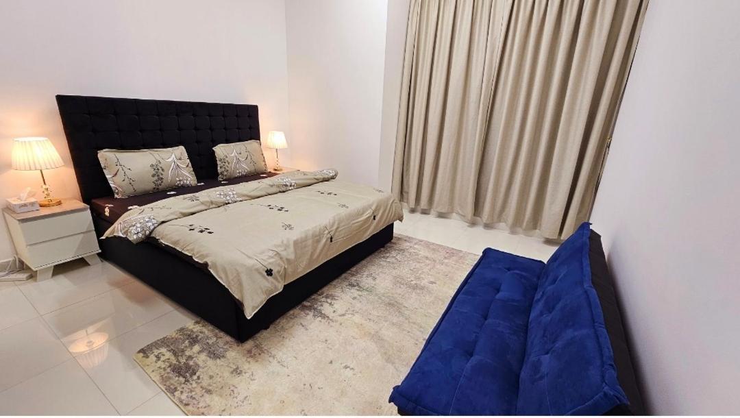 Deluxe Near Airport *