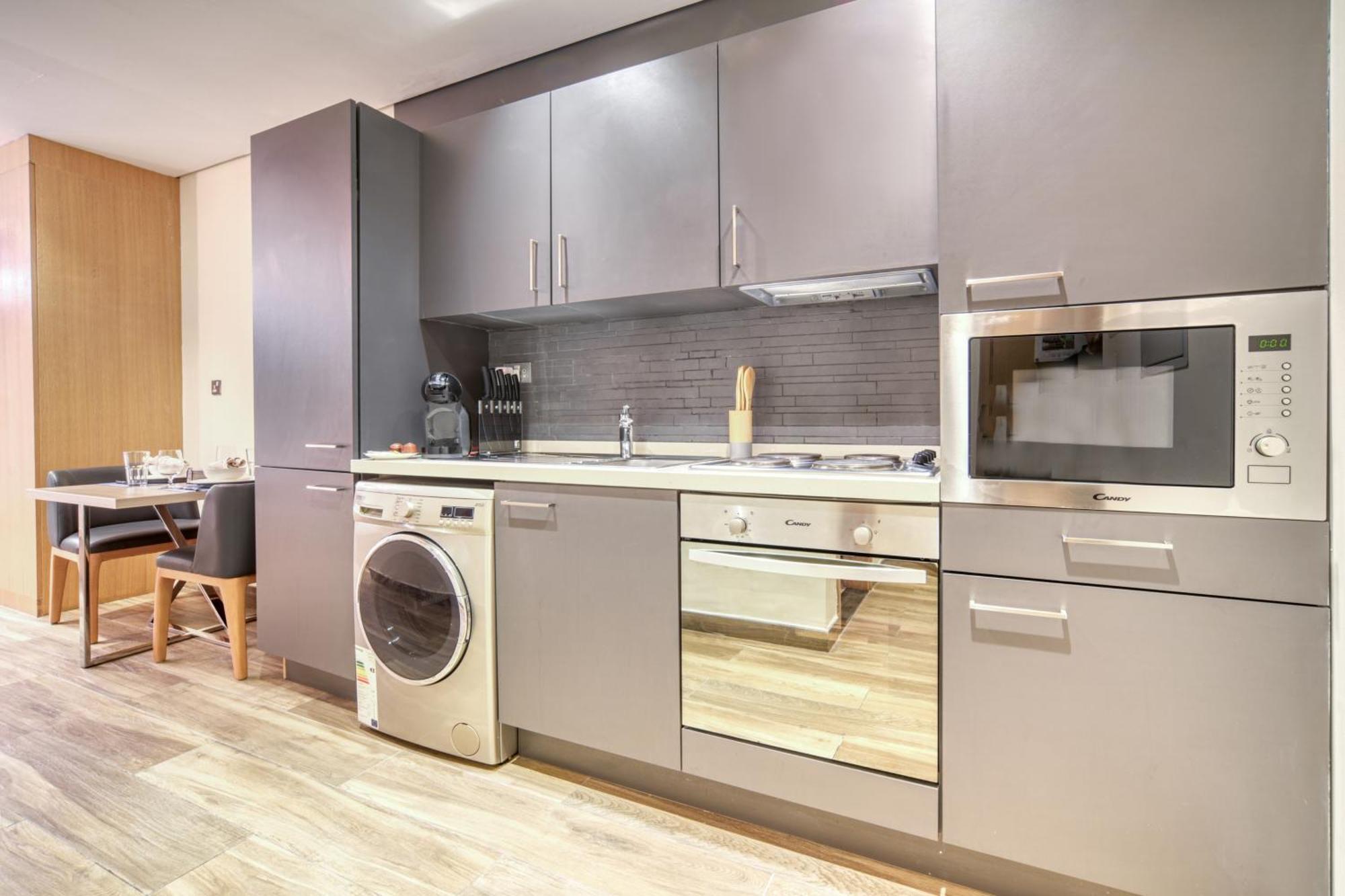 Stylish In Jbr - Access Apartment Dubai