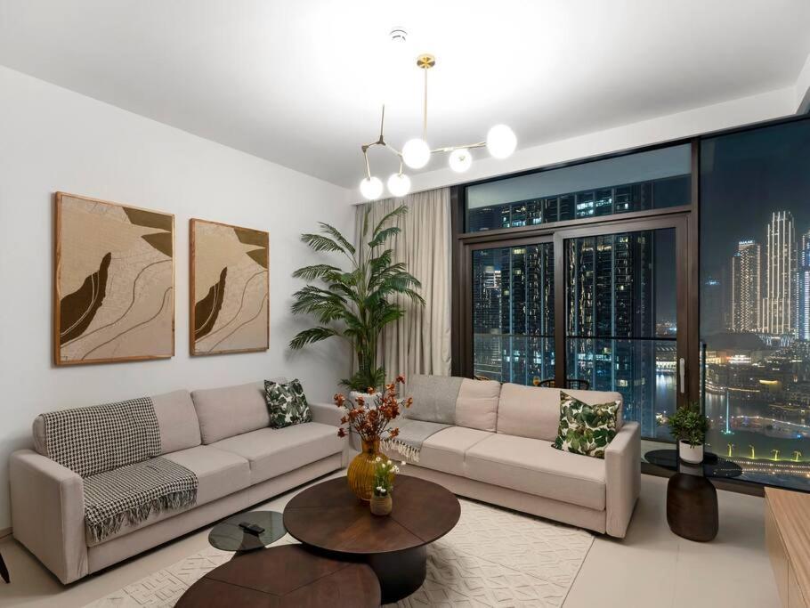 Apartment 2br-fountain & Burj Khalifa View - Near Mall *