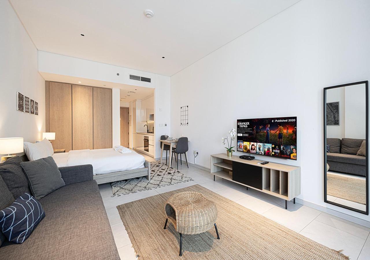 Luxury With Burj Khalifa View - Marquise Square Tower Apartment *