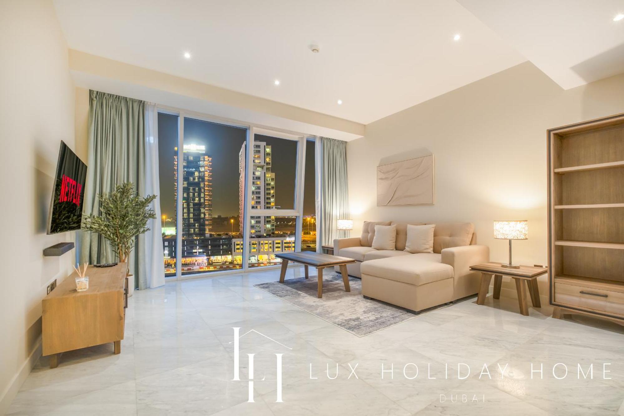 Lux The Pad Executive Canal View 5 Apartment Dubai