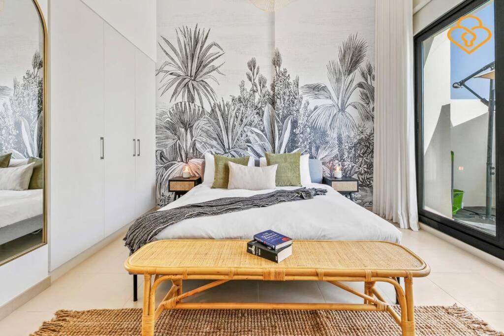 Apartment Keysplease With Outdoor Area, Townsquare Dubai