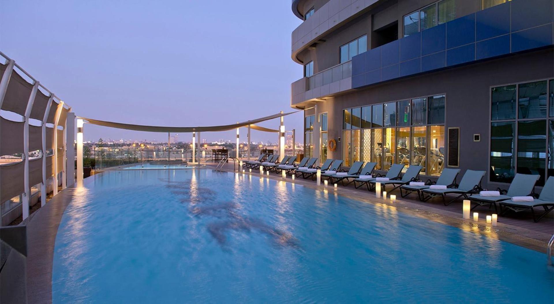 Elegant 3 Bedroom Apartment! 2 Minute Walk To Mall! Burj Khalifa And Fountain View! * Dubai
