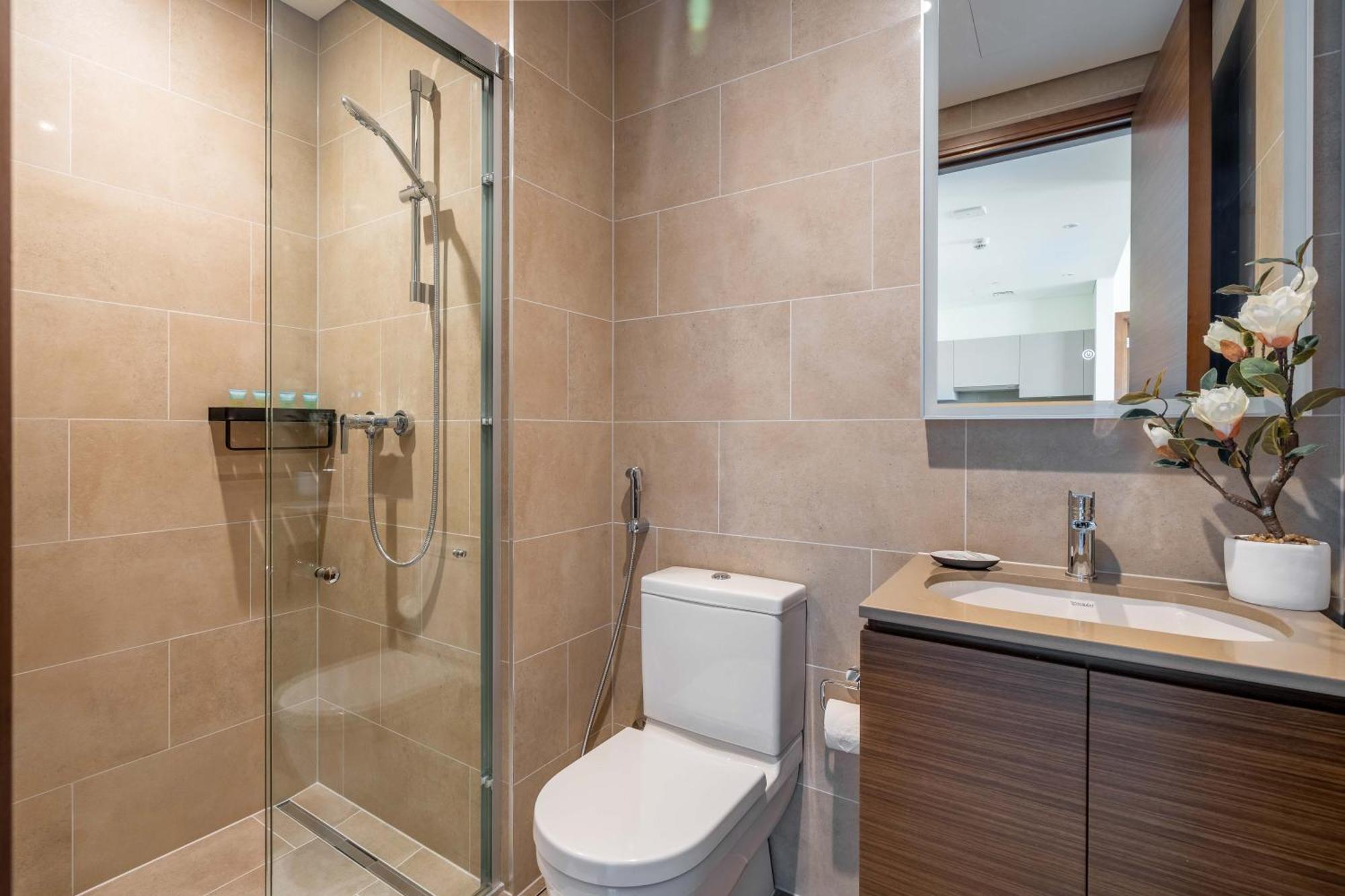 Exquisite And Elegant 2br B3008 Apartment