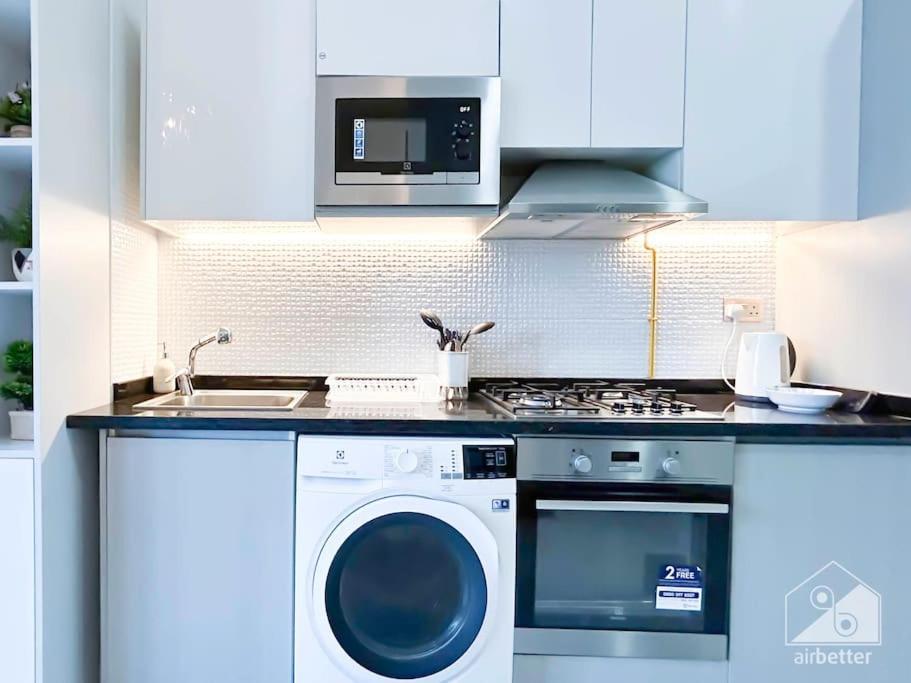 Apartment City Serenity Modern Studio With Stunning Views Dubai