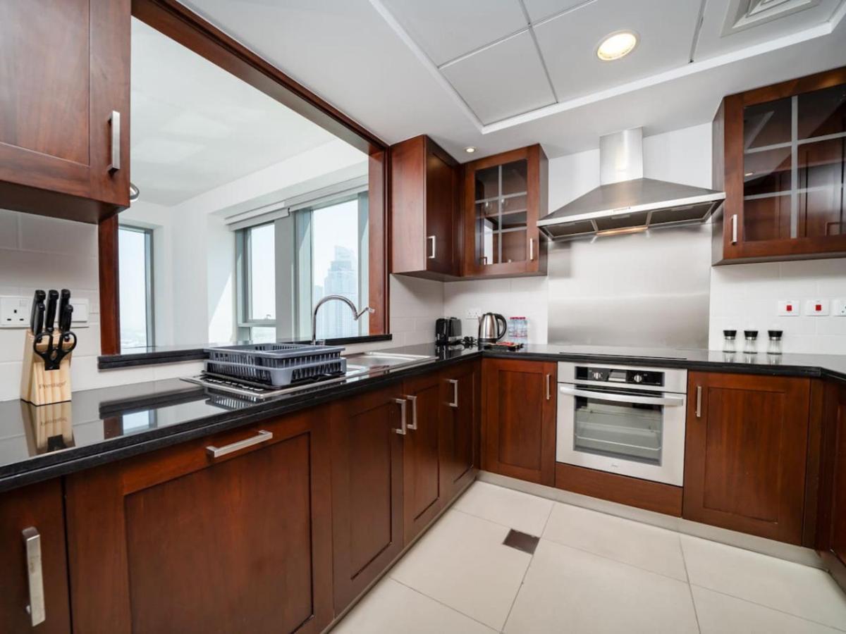 Cosy 2 Bedroom With A Burj Khalifa View Dubai