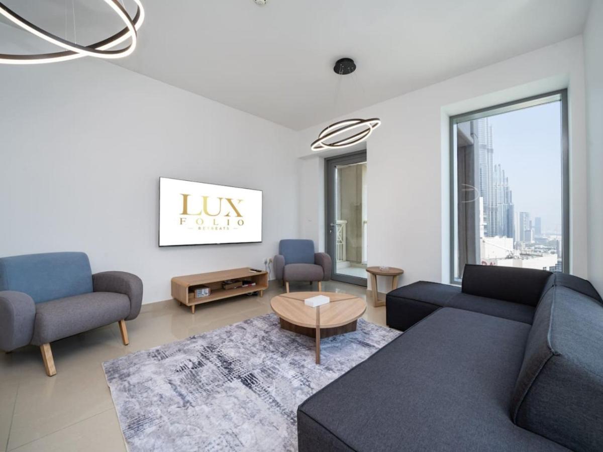 Cosy 2 Bedroom With A Burj Khalifa View Apartment *