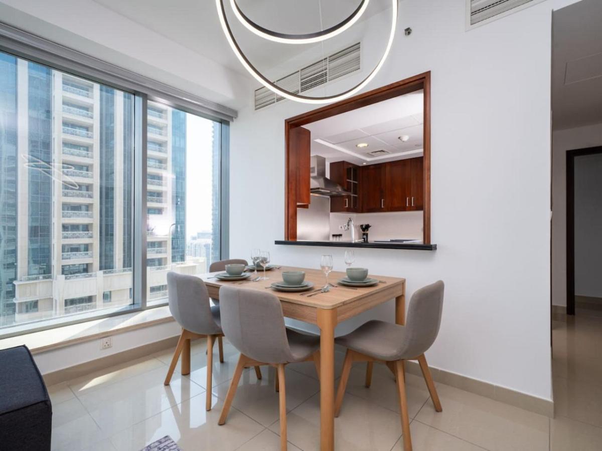 Cosy 2 Bedroom With A Burj Khalifa View