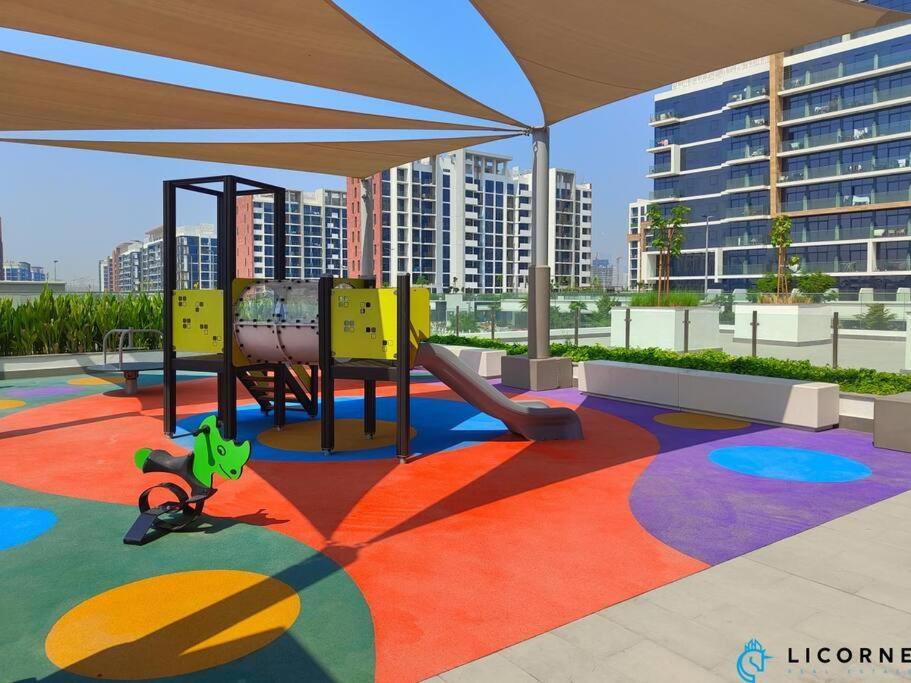 Apartment Modern Contemporary In Azizi Riviera Dubai