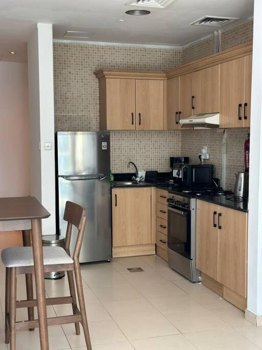 Urban Cozy 1br With Canal View - Free Parking Dubai