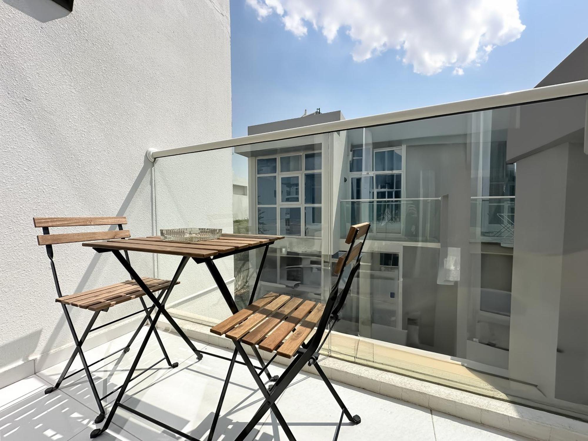 Luxurious 3bdr Serenity Awaits In Damac Hills 2 Apartment *