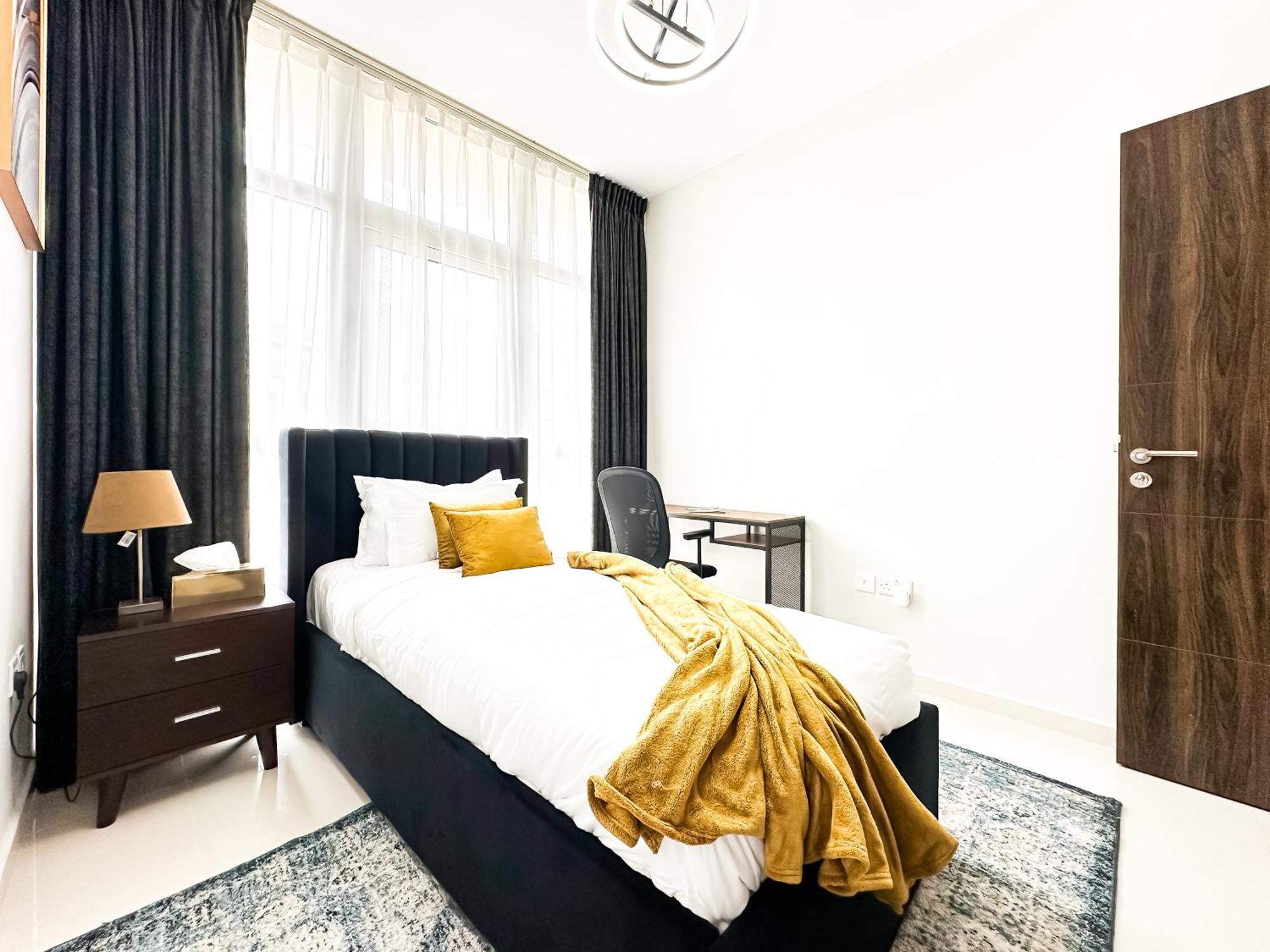 Apartment Luxurious 3bdr Serenity Awaits In Damac Hills 2