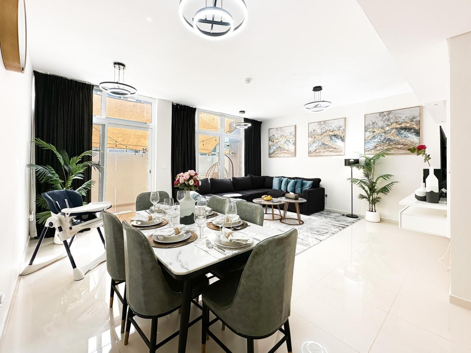 Luxurious 3bdr Serenity Awaits In Damac Hills 2 * Dubai