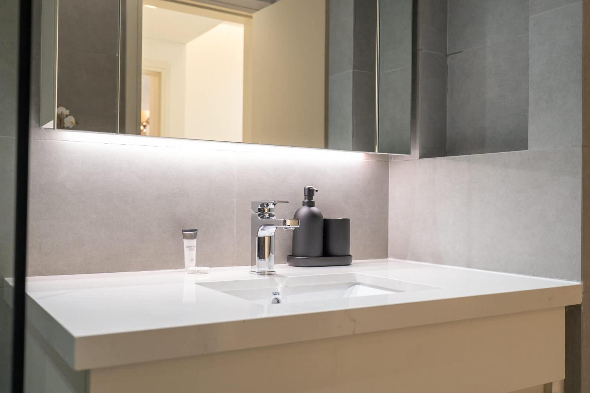 Apartment Elegant 1-bedroom Apartment, Near To Burj Khalifa Dubai