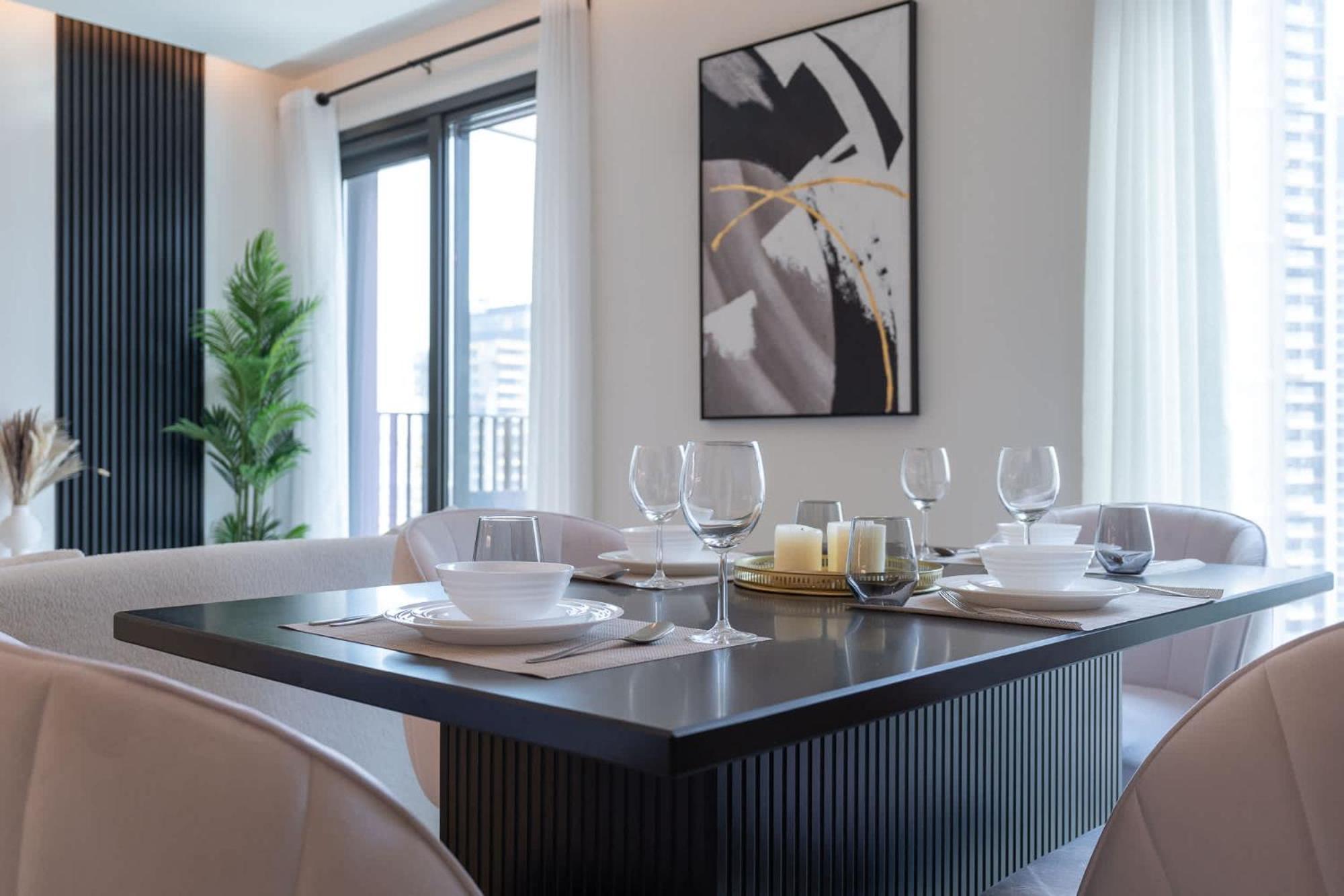 Elegant 1-bedroom Apartment, Near To Burj Khalifa Apartment