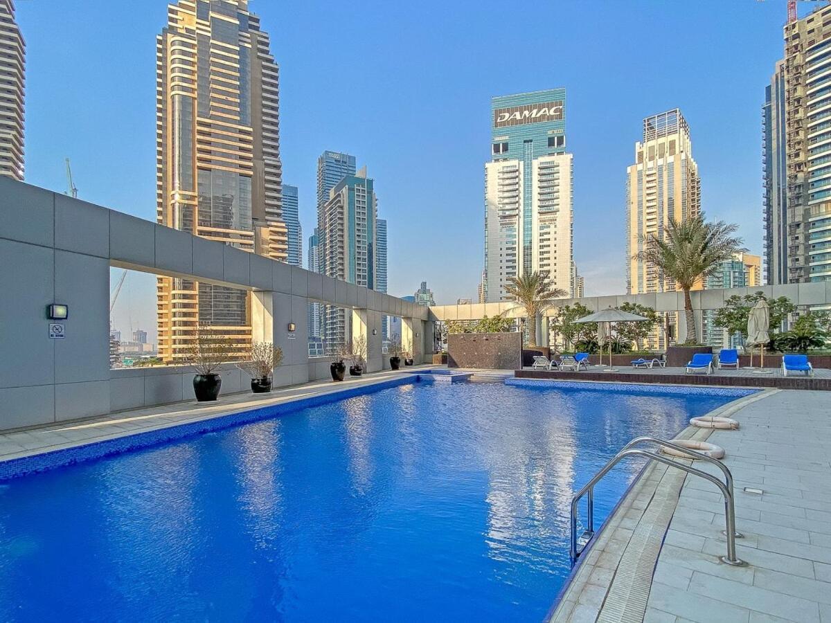 Apartment Eye-captivating 3bedroom Near The Beach In Marina Dubai
