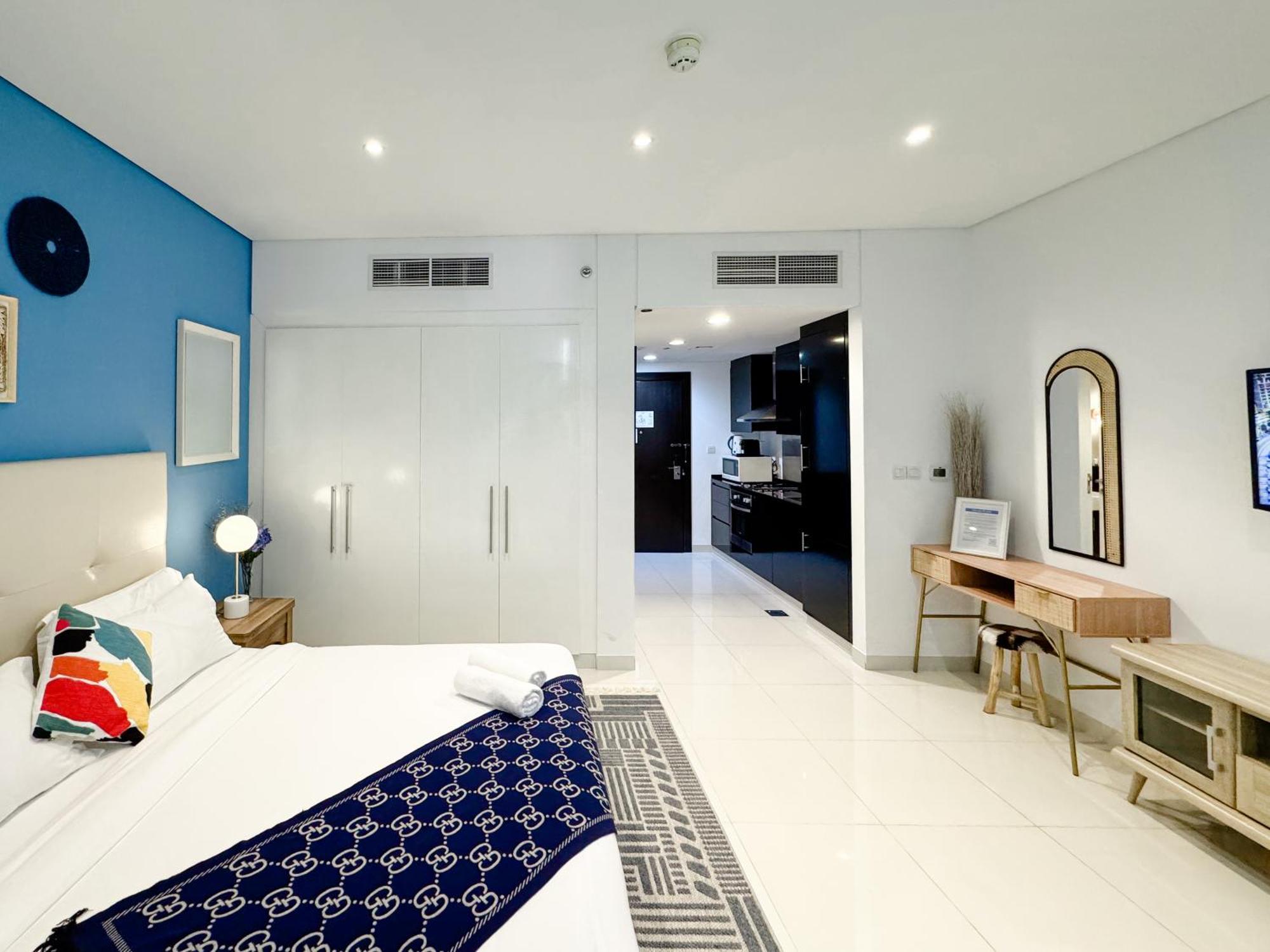 With Terrace Damac Maison Cour Jardin Business Bay Apartment *