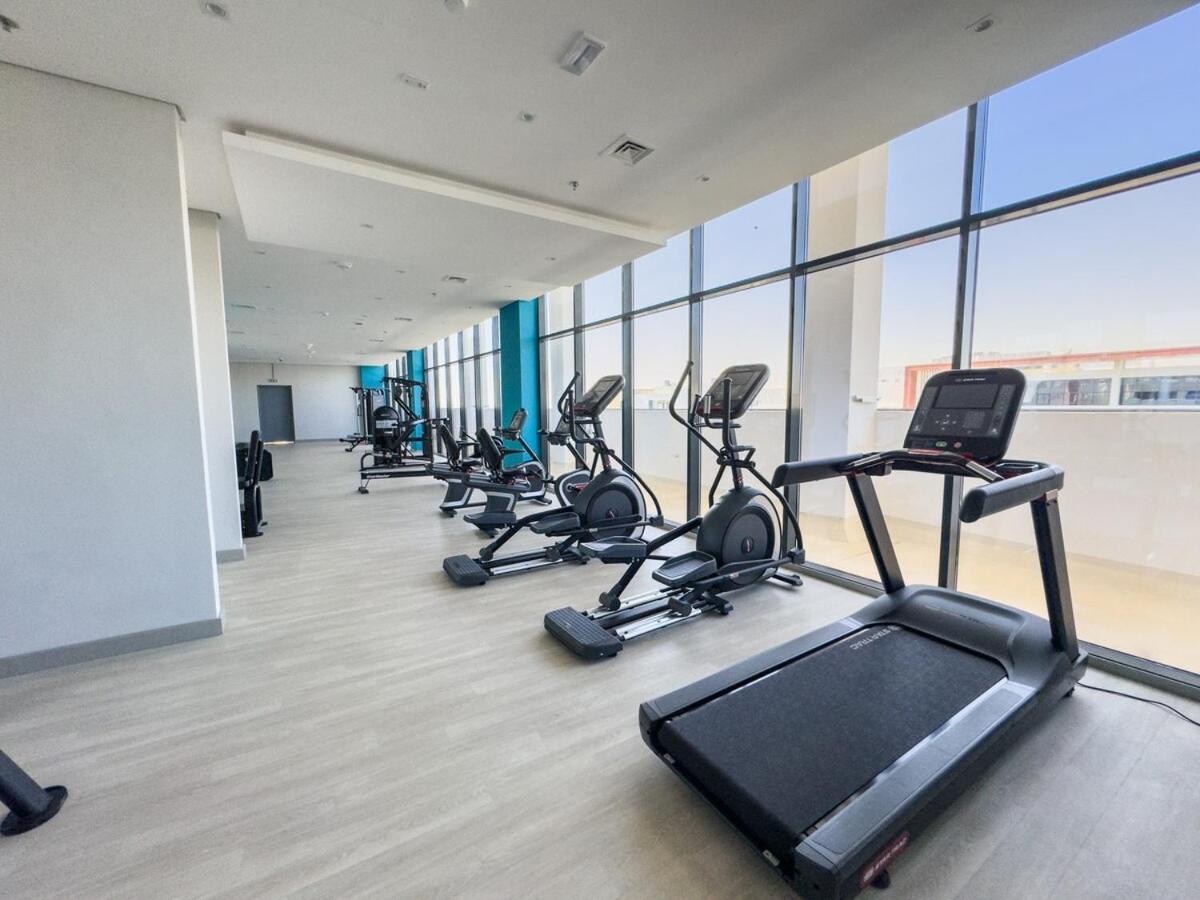 Inviting Studio Perfect For 3 In Meydan! Apartment