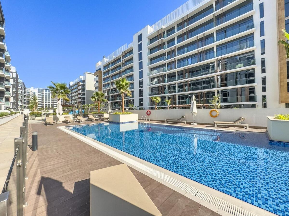 Inviting Studio Perfect For 3 In Meydan! Apartment *