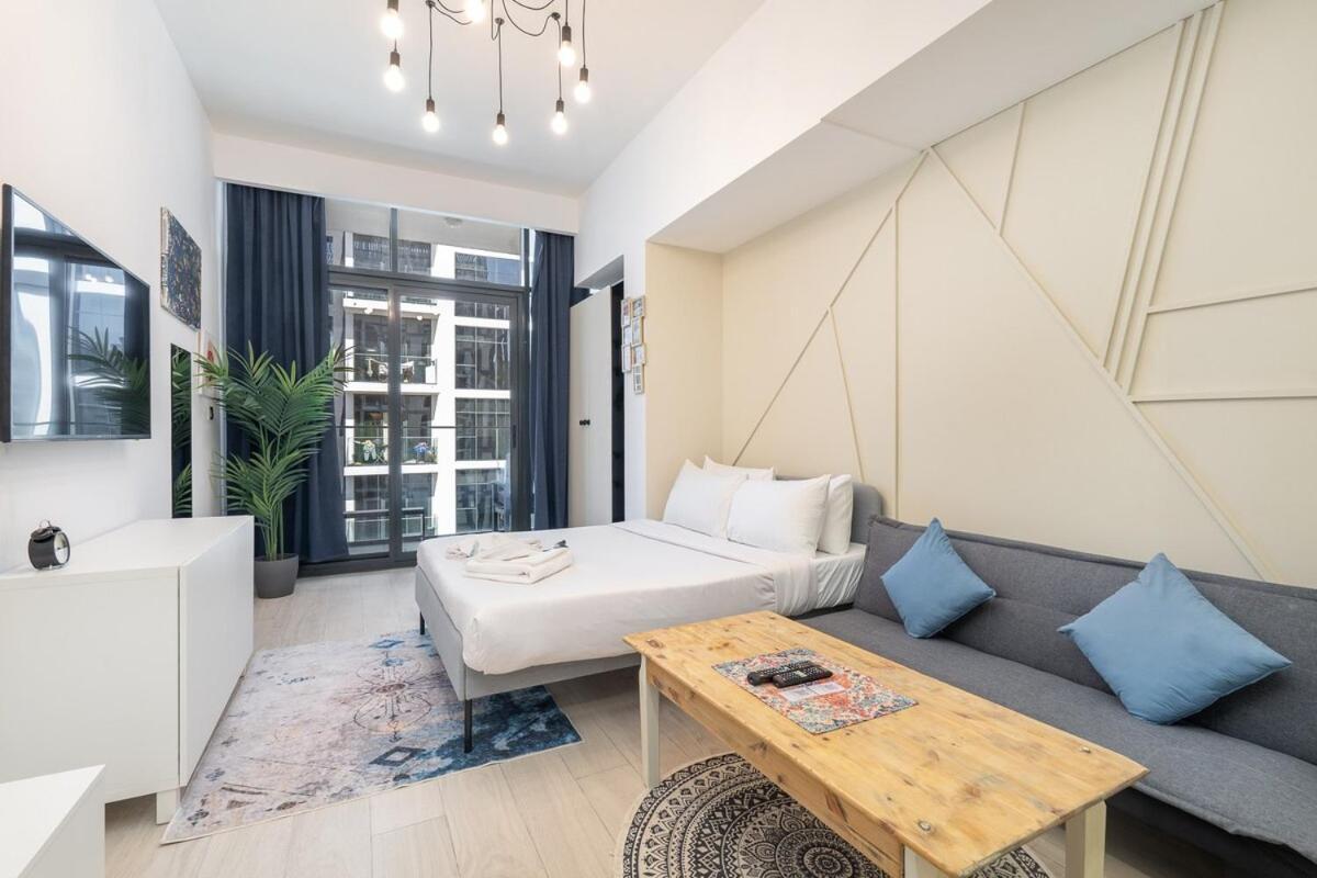 Inviting Studio Perfect For 3 In Meydan!