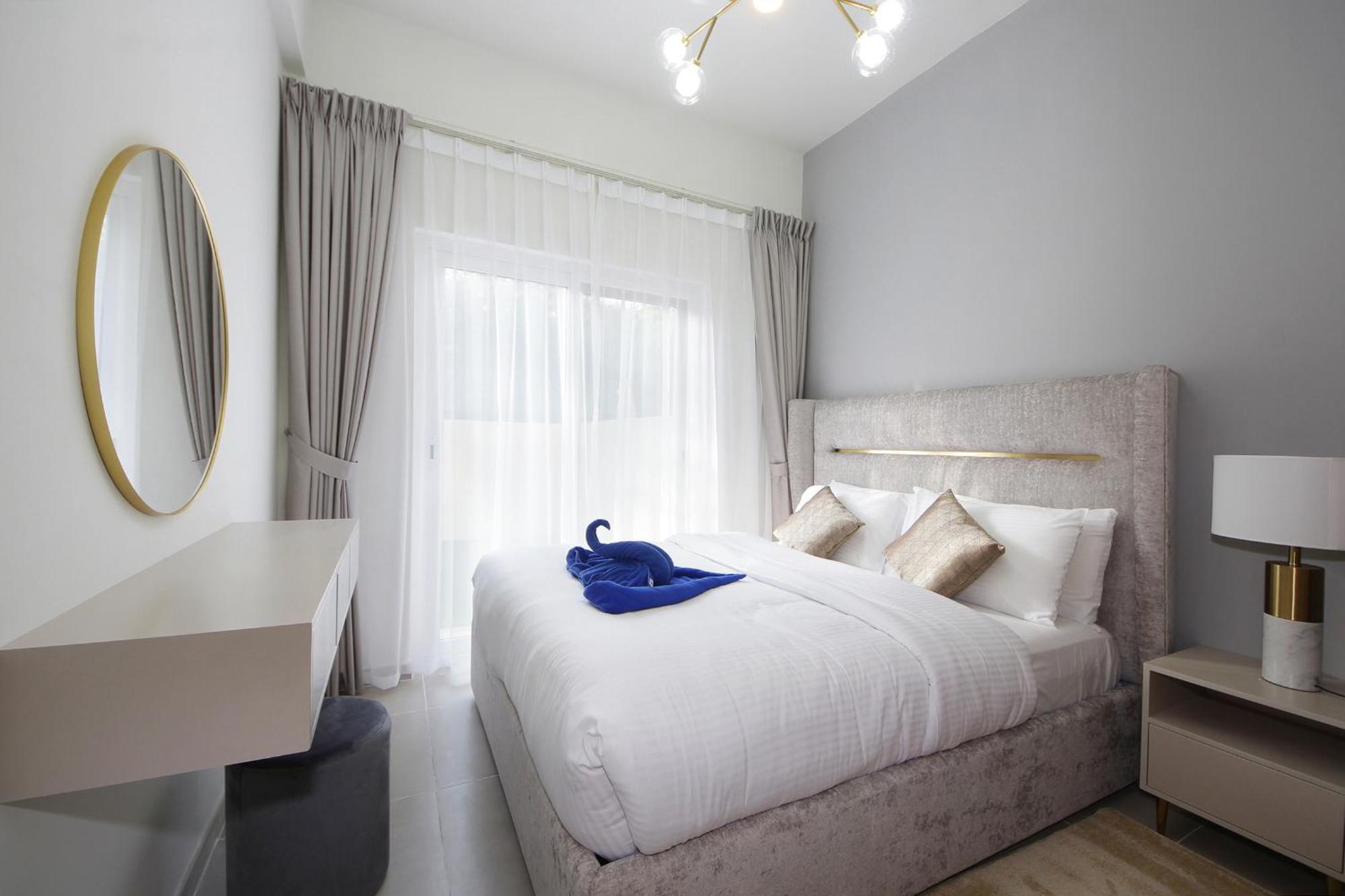 Villa New Arabian Nova 4 Bedroom & Maid Land Dubai