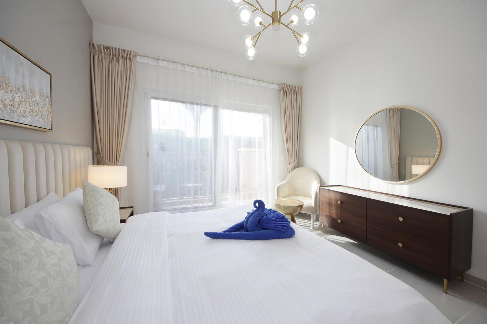 New Arabian Nova 4 Bedroom & Maid Land Villa *