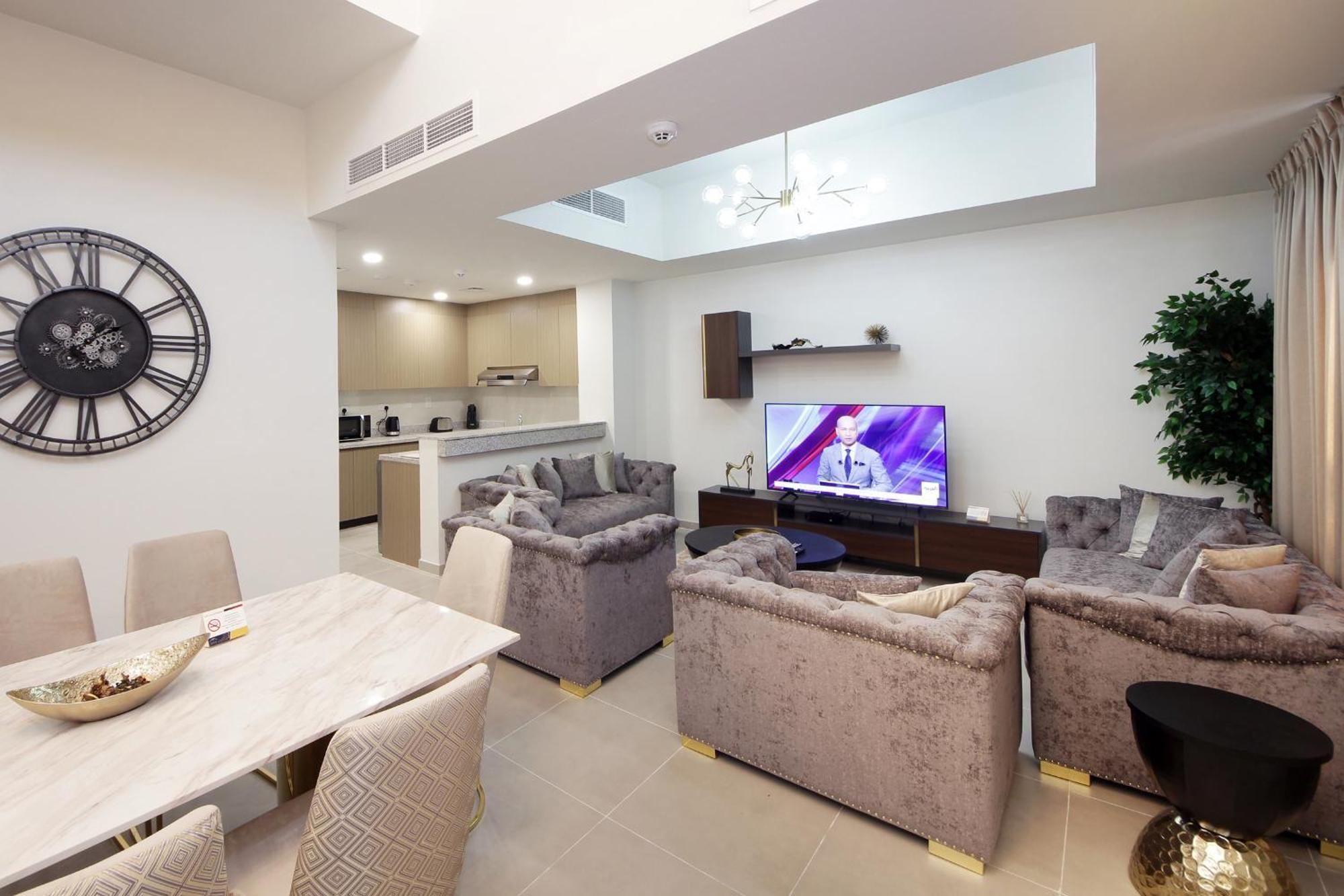New Arabian Nova 4 Bedroom & Maid Land Villa *