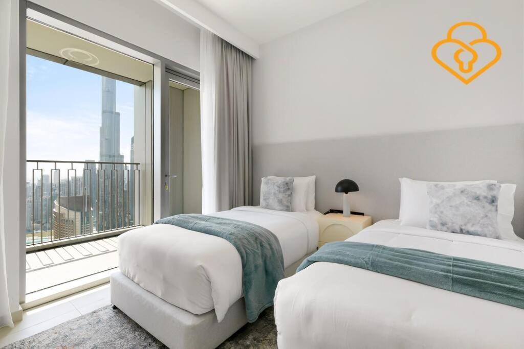 Downtown Views 3 Bedroom W Nanny Full Burj Khalifa View Connected To Mall Dubai